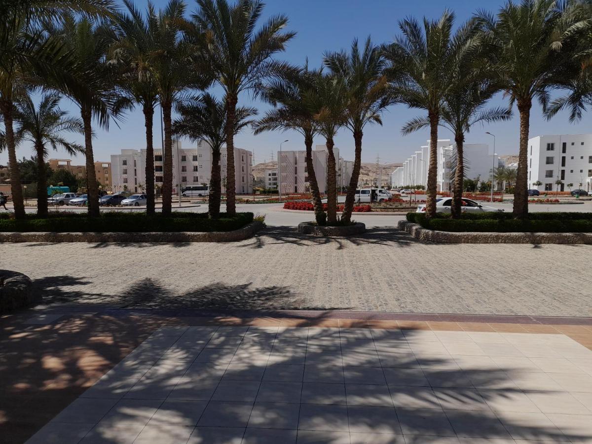 شاليه فرش فندقي بقرية بالميرا بيتش العين السخنه للعائلات Ain Sukhna Exteriör bild